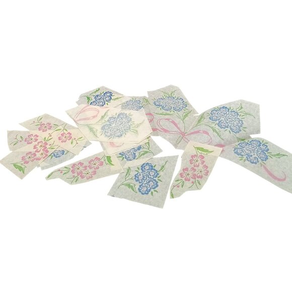 Vintage Transfer Pattern Sheet with Flowers and Ribbons Illustrations Vogart Tex - Picture 2 of 3